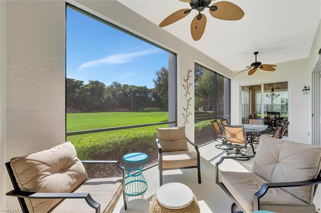 8026 Players Cove Dr 4, Naples, FL 34113-25