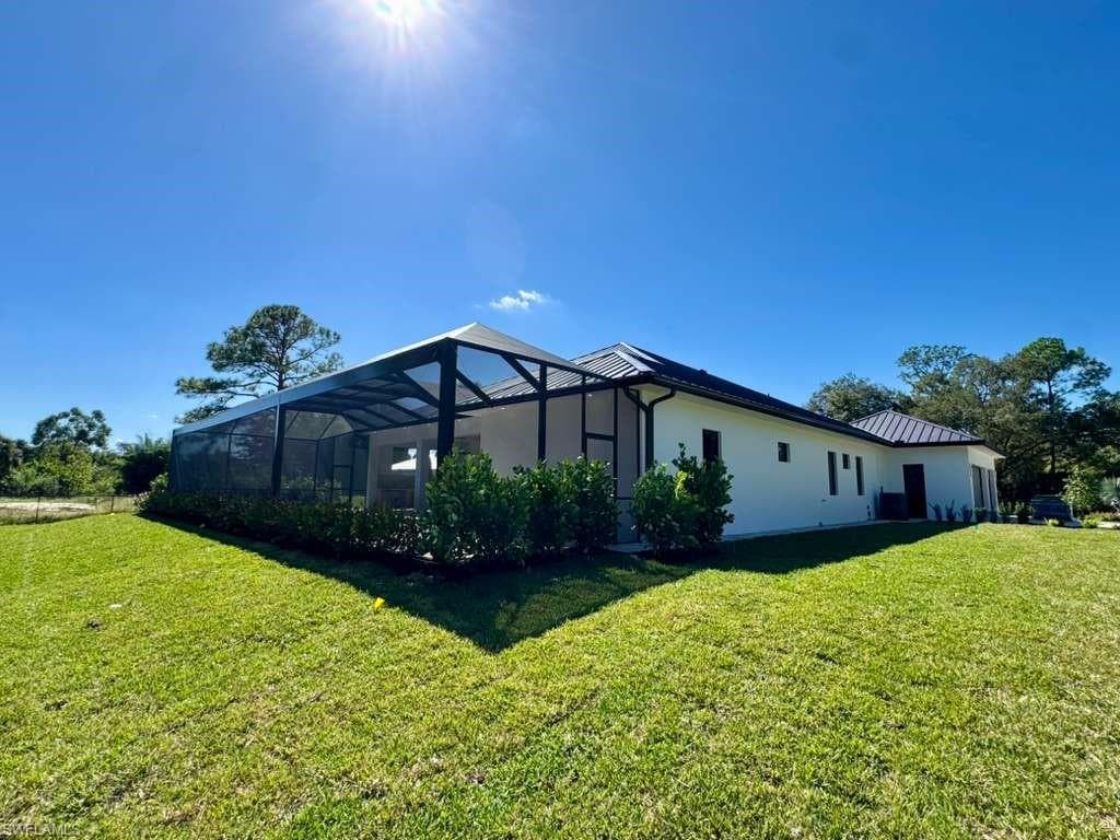 264 13 St NW, Naples, FL 34120-14