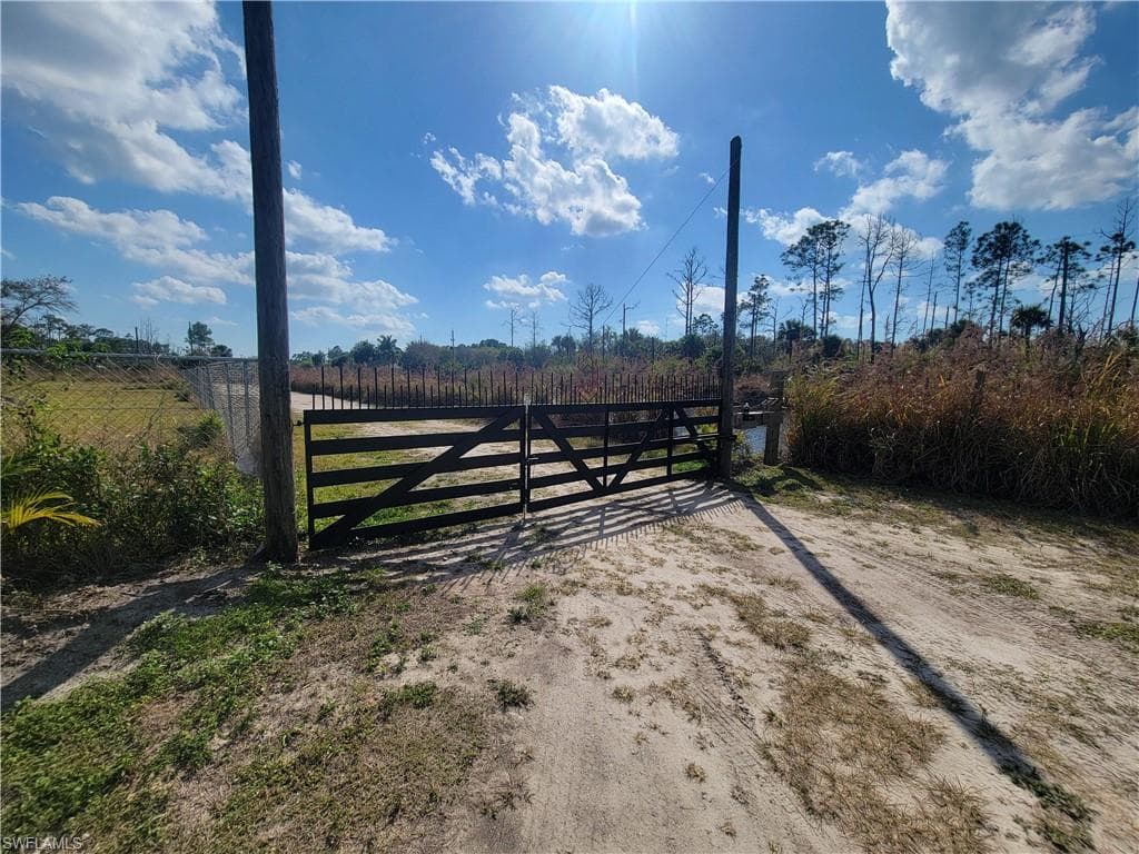 3909 14th Ave SE, Naples, FL 34117-10