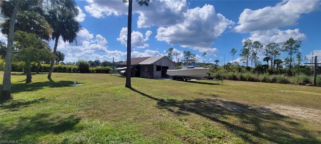 3909 14th Ave SE, Naples, FL 34117-19