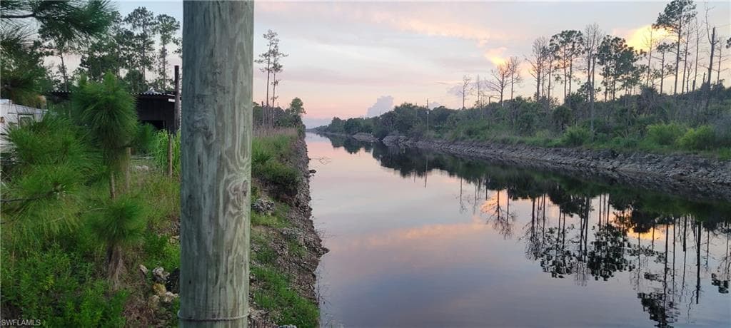 3909 14th Ave SE, Naples, FL 34117-3