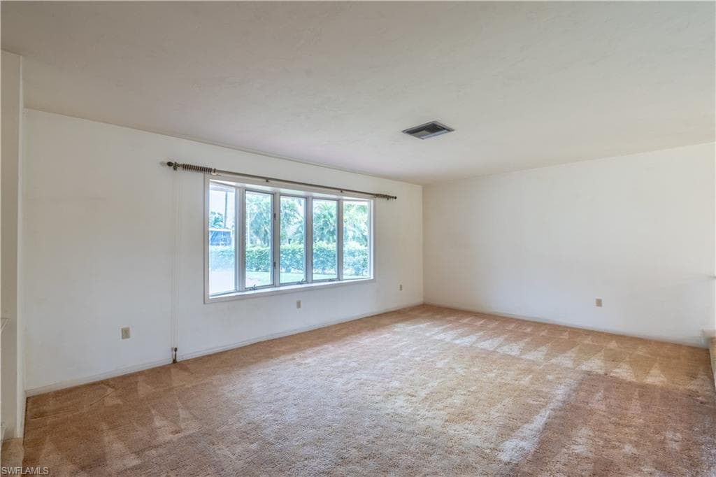 2353 Abbey Ct, Naples, FL 34112-18