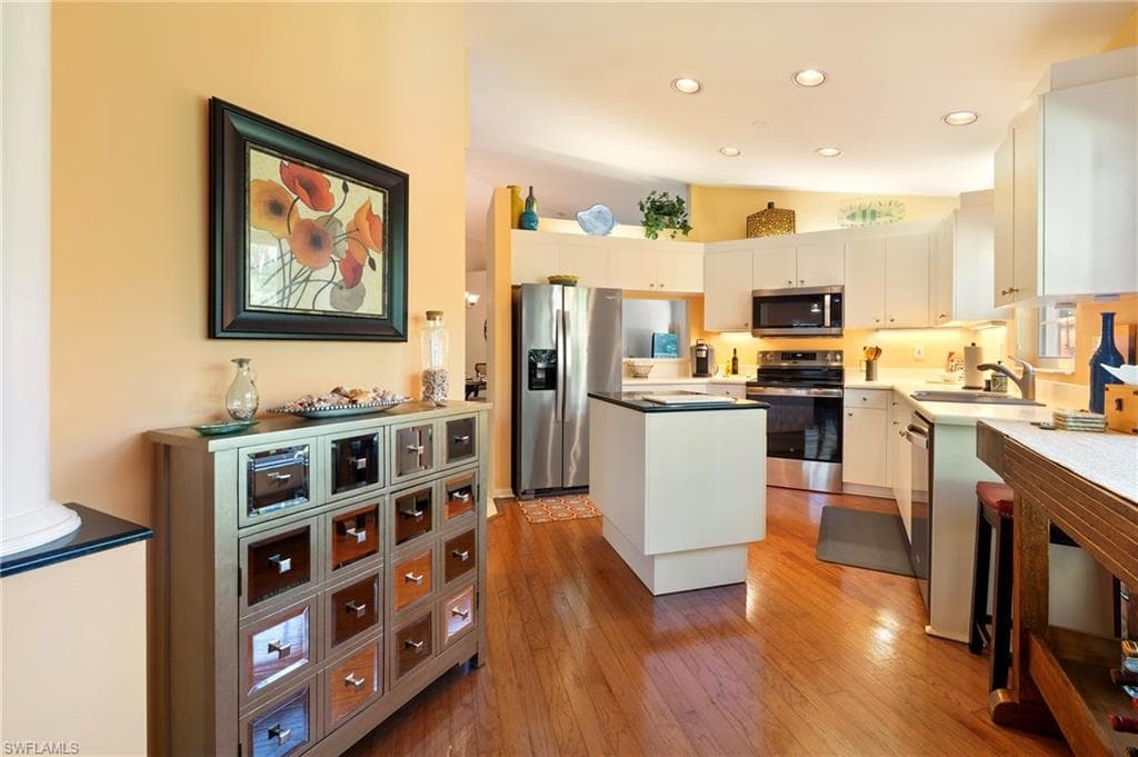 3755 Fieldstone Blvd 1208, Naples, FL 34109-11