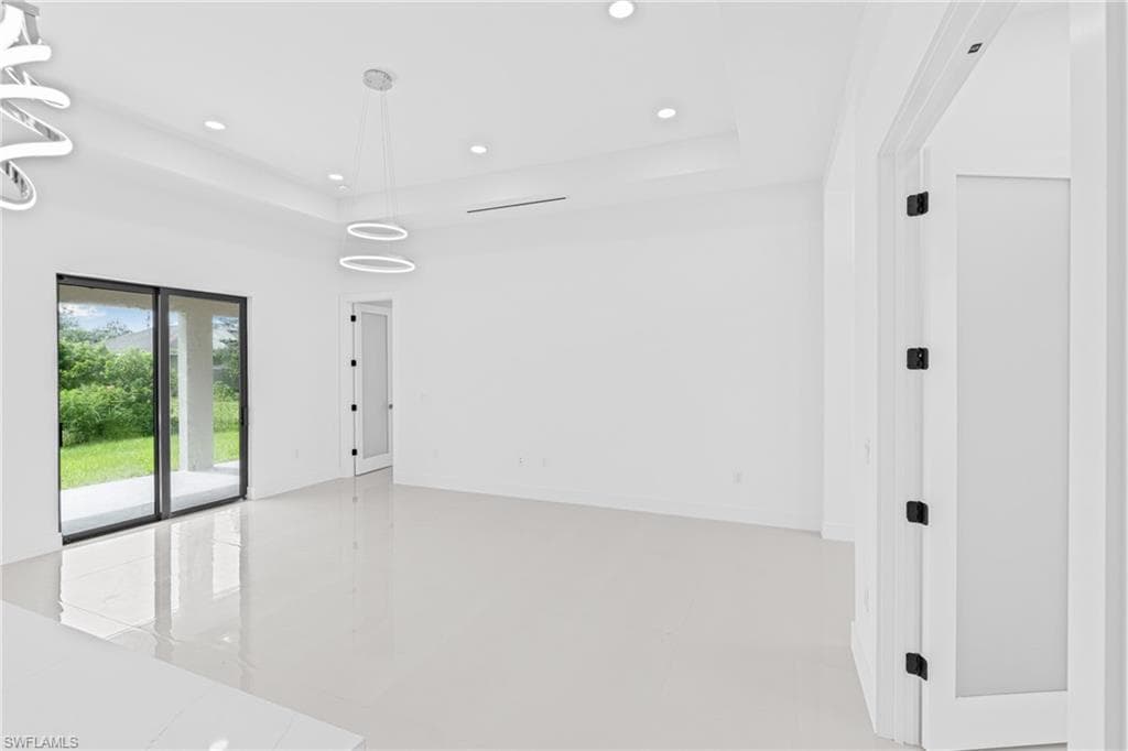 529 Kilgour Ave S, Lehigh Acres, FL 33974-14