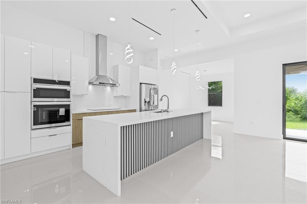 529 Kilgour Ave S, Lehigh Acres, FL 33974-19