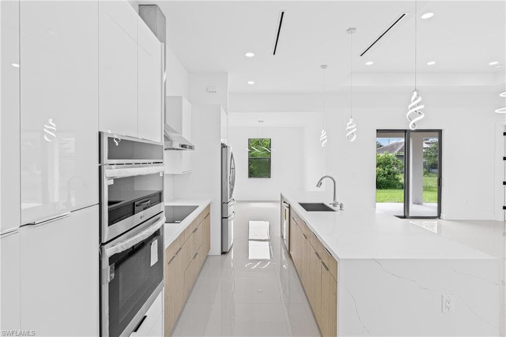 529 Kilgour Ave S, Lehigh Acres, FL 33974-21