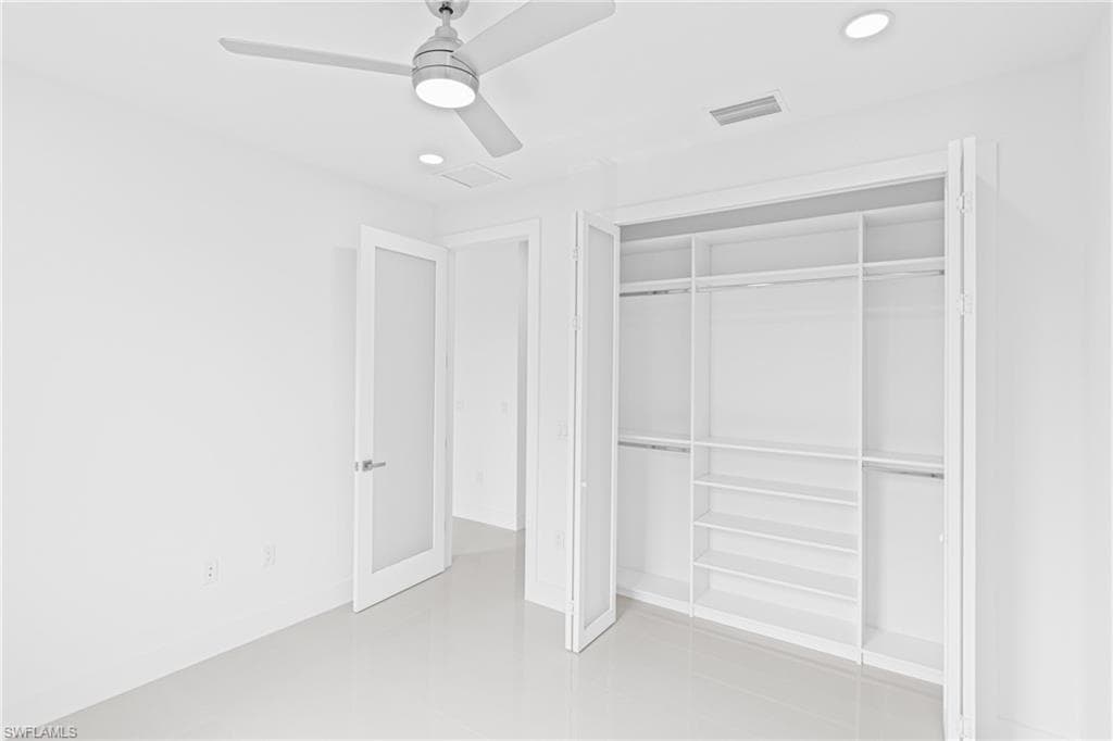 529 Kilgour Ave S, Lehigh Acres, FL 33974-27