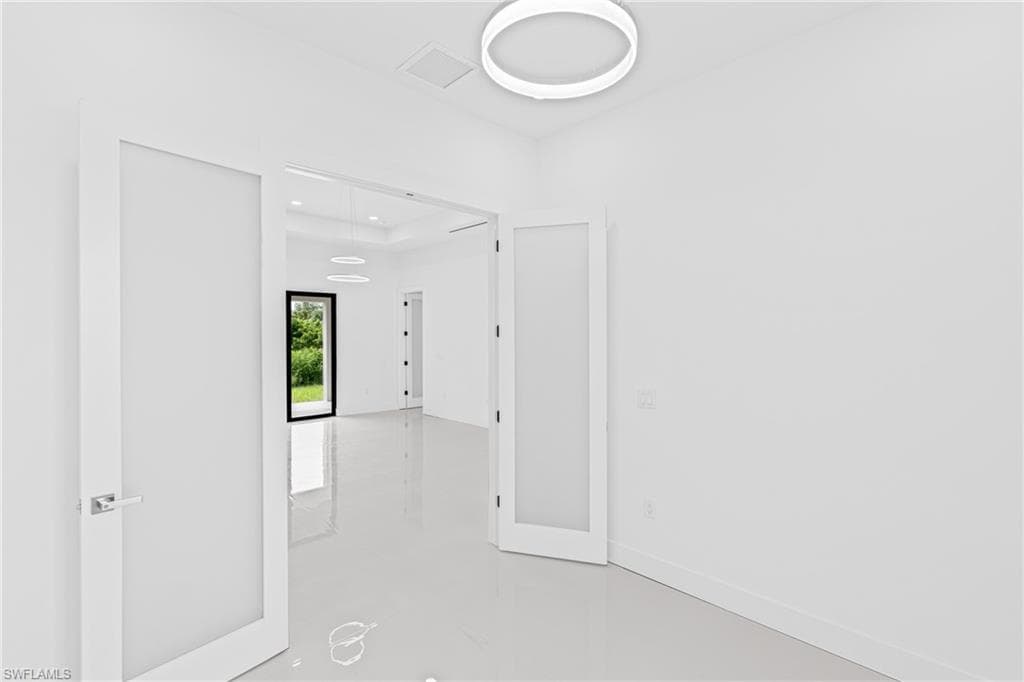 529 Kilgour Ave S, Lehigh Acres, FL 33974-40