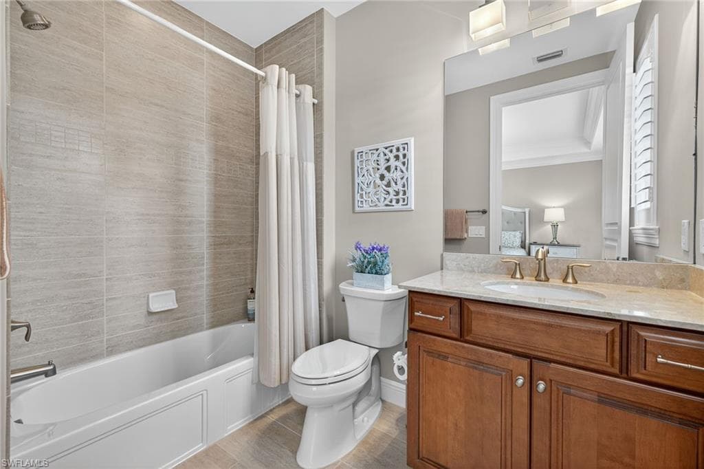 16432 Carrara Way 4-102, Naples, FL 34110-27