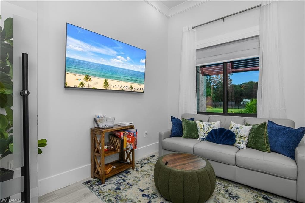 1347 23rd St SW, Naples, FL 34117-12