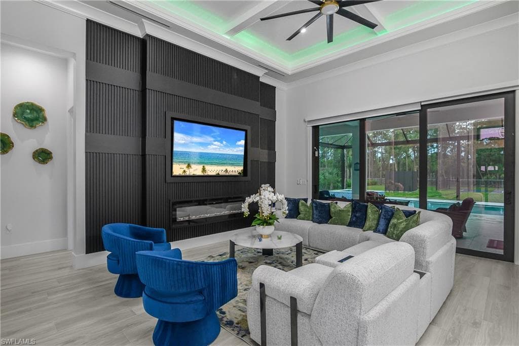 1347 23rd St SW, Naples, FL 34117-21