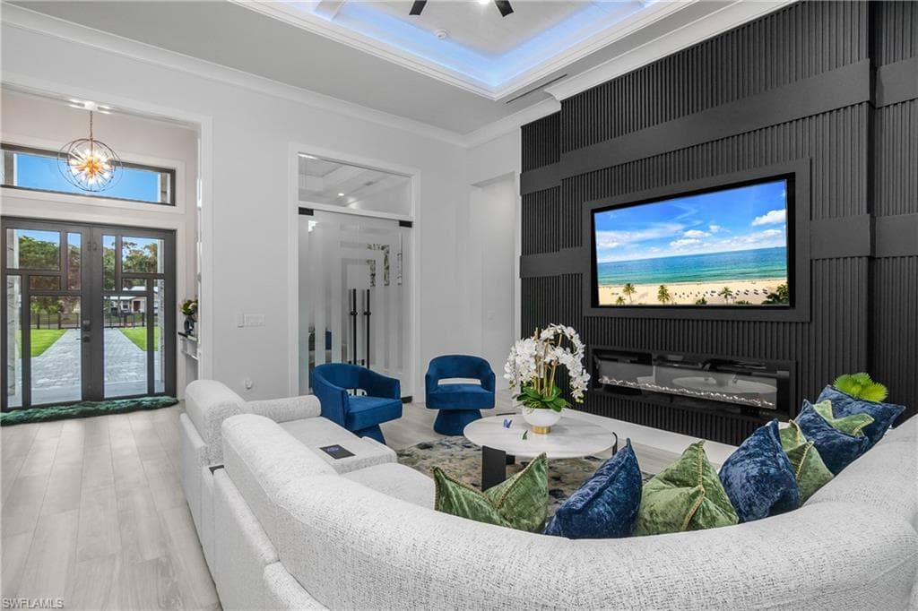 1347 23rd St SW, Naples, FL 34117-23