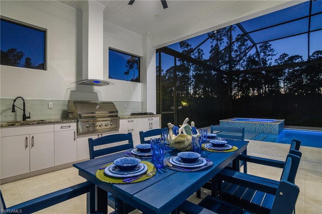 1347 23rd St SW, Naples, FL 34117-40