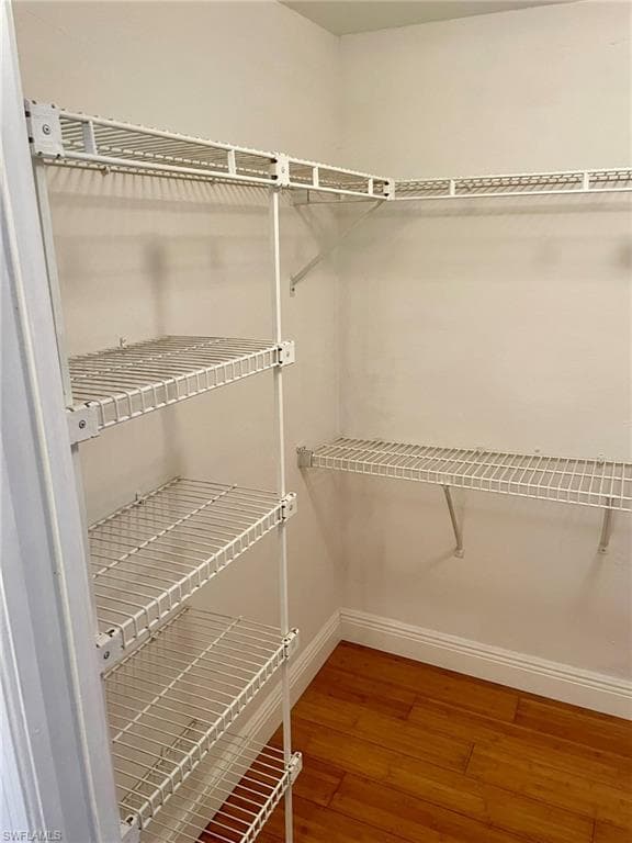 1165 Mainsail Dr 604, Naples, FL 34114-12