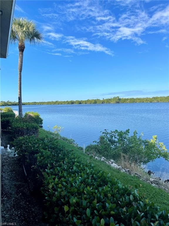 1165 Mainsail Dr 604, Naples, FL 34114-16