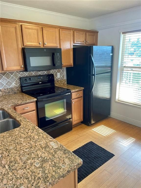 1165 Mainsail Dr 604, Naples, FL 34114-2