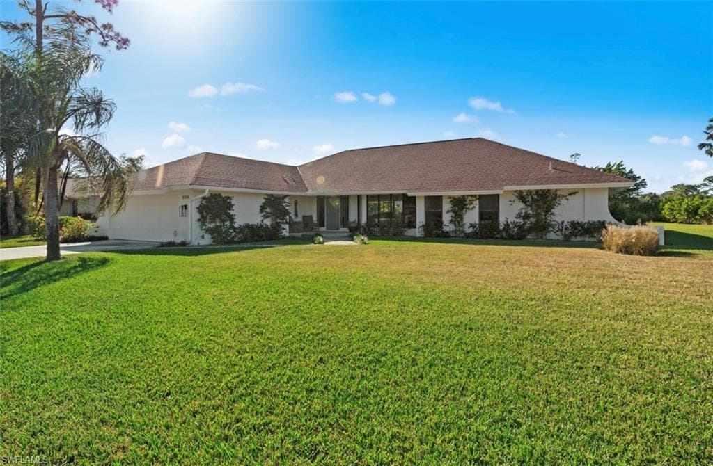 2255 Imperial Golf Course Blvd, Naples, FL 34110-37