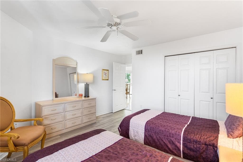 290 Naples Cove Dr 2501, Naples, FL 34110-21