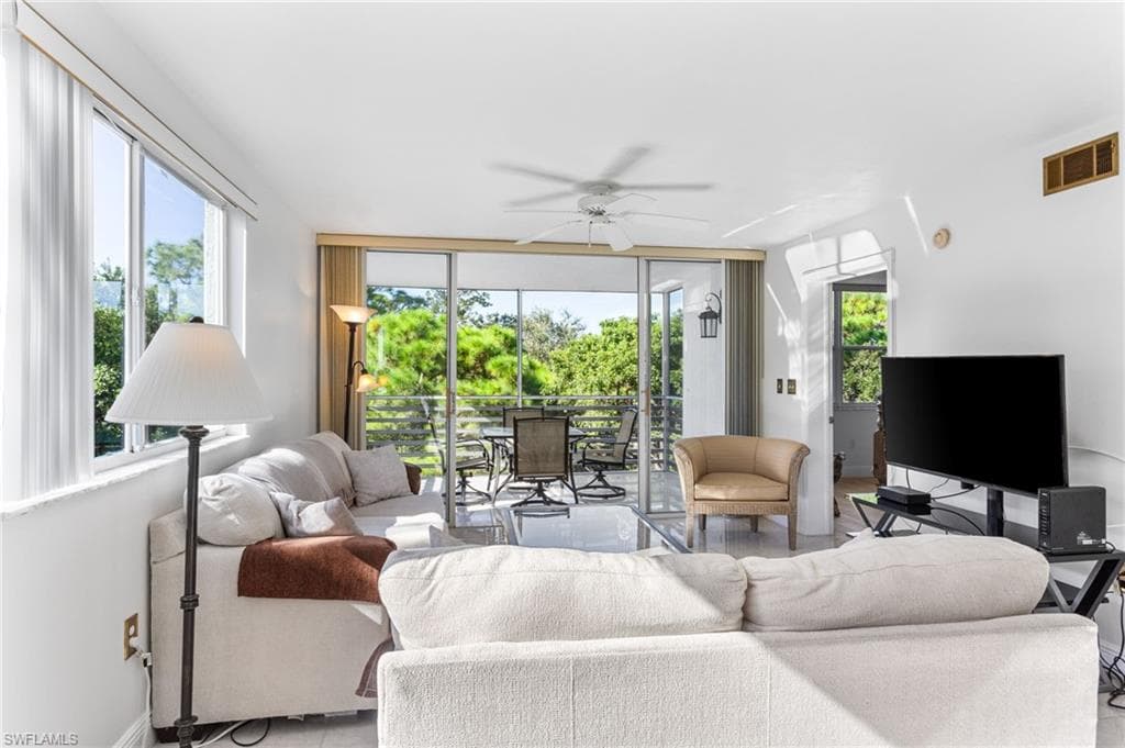 290 Naples Cove Dr 2501, Naples, FL 34110-4