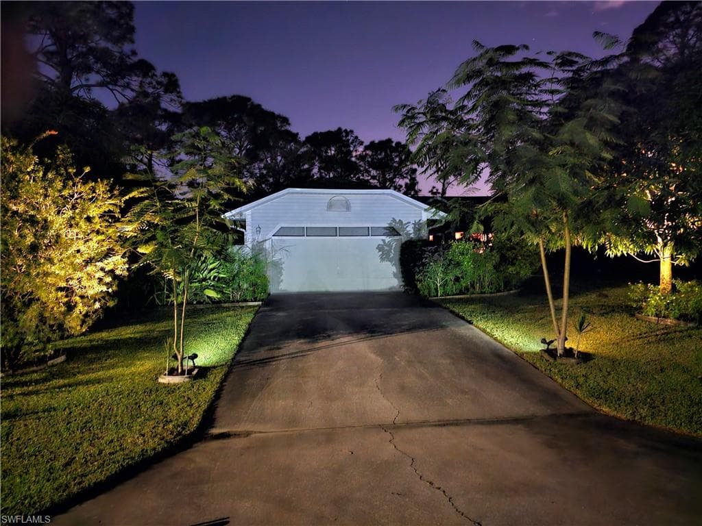 2505 9th St W, Lehigh Acres, FL 33971-14