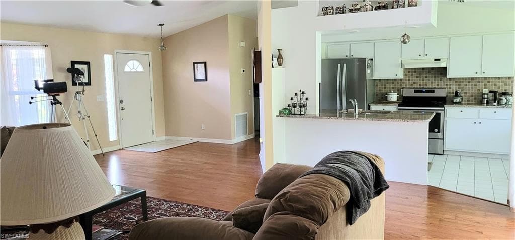 2505 9th St W, Lehigh Acres, FL 33971-16