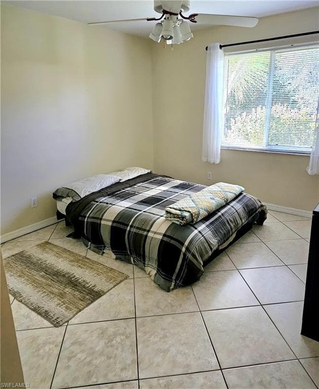 2505 9th St W, Lehigh Acres, FL 33971-35