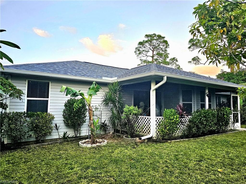 2505 9th St W, Lehigh Acres, FL 33971-5