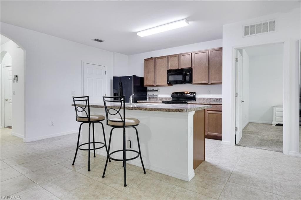 1323 9th Ave, Cape Coral, FL 33991-11