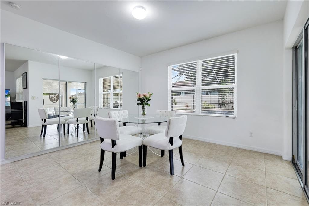 1323 9th Ave, Cape Coral, FL 33991-13