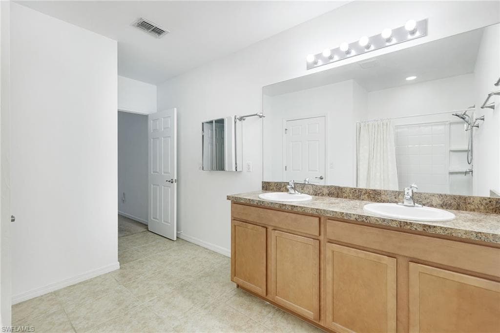 1323 9th Ave, Cape Coral, FL 33991-18