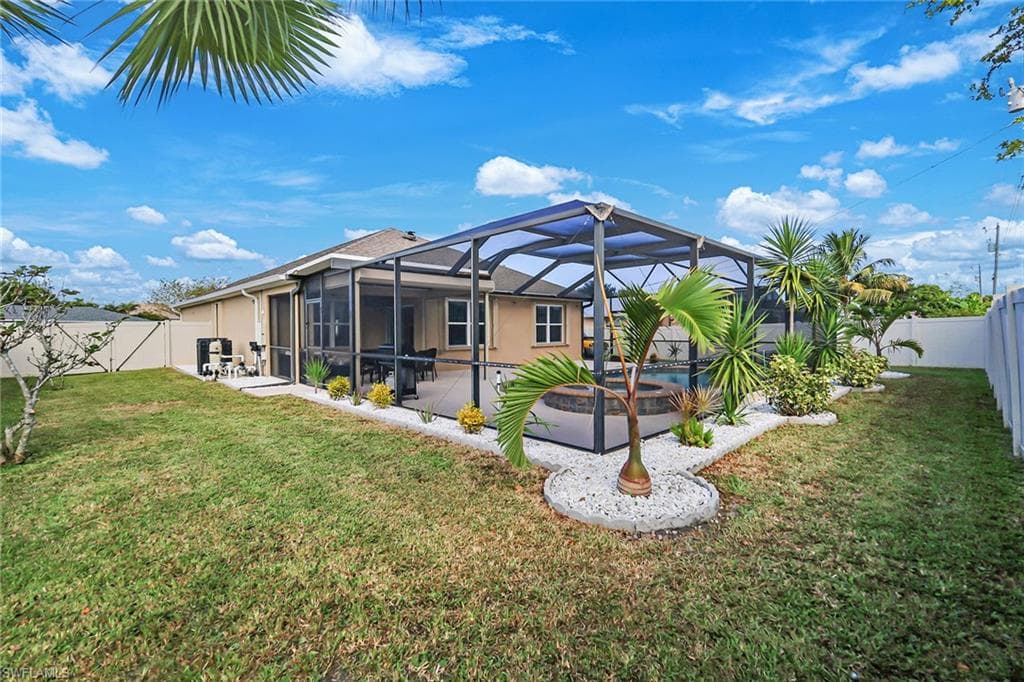 1323 9th Ave, Cape Coral, FL 33991-3