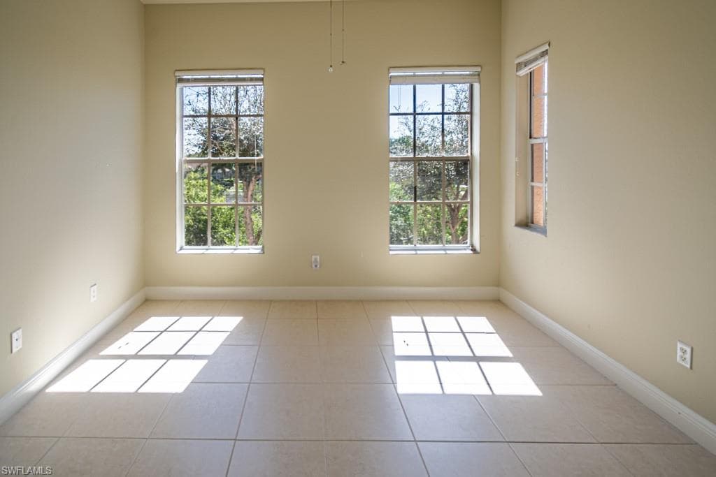 1865 San Marco Rd E4, Marco Island, FL 34145-19