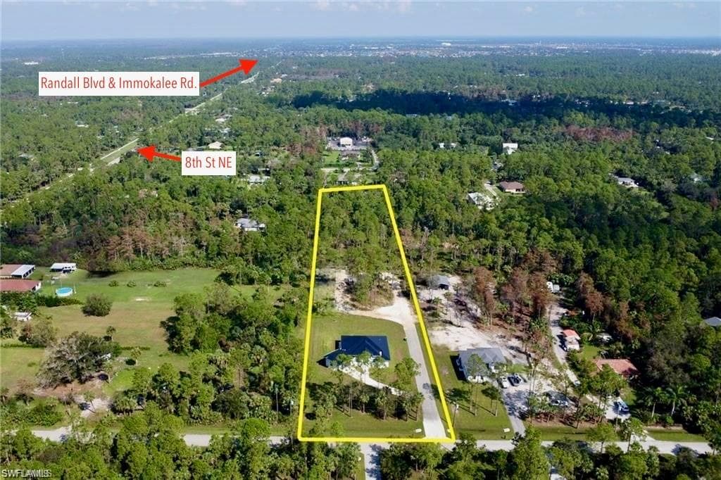 927 12th Ave NE, Naples, FL 34120-2