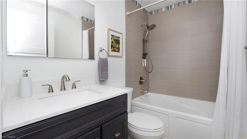 3705 Tomlinson St, Bonita Springs, FL 34134-14