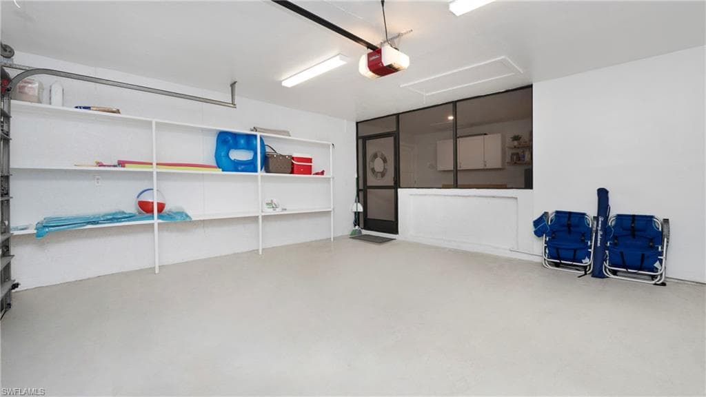 3705 Tomlinson St, Bonita Springs, FL 34134-39