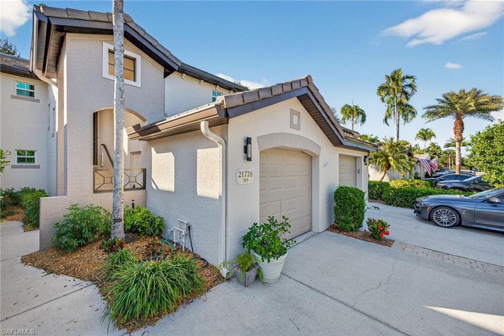 21770 Southern Hills Dr 203, Estero, FL 33928-3