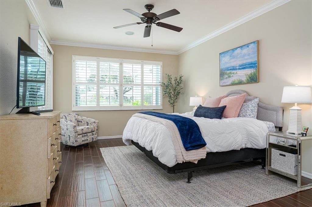 14291 Manchester Dr, Naples, FL 34114-16