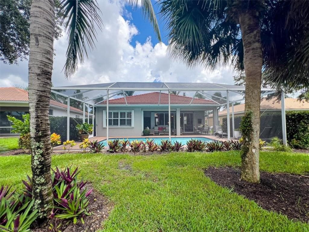 14291 Manchester Dr, Naples, FL 34114-28