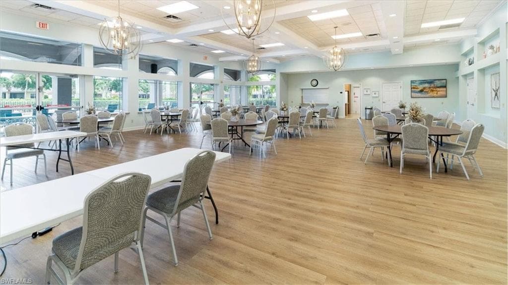 14291 Manchester Dr, Naples, FL 34114-41