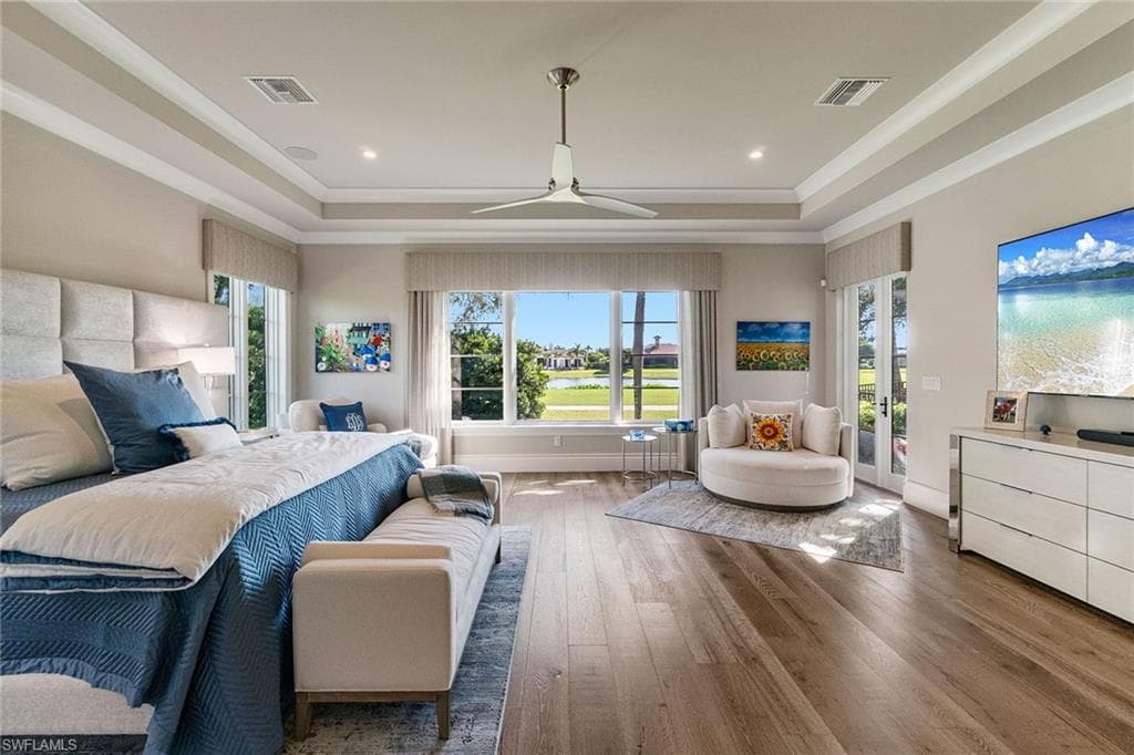 6188 Freemont Dr, Naples, FL 34119-29