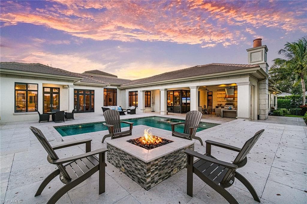 6188 Freemont Dr, Naples, FL 34119-45