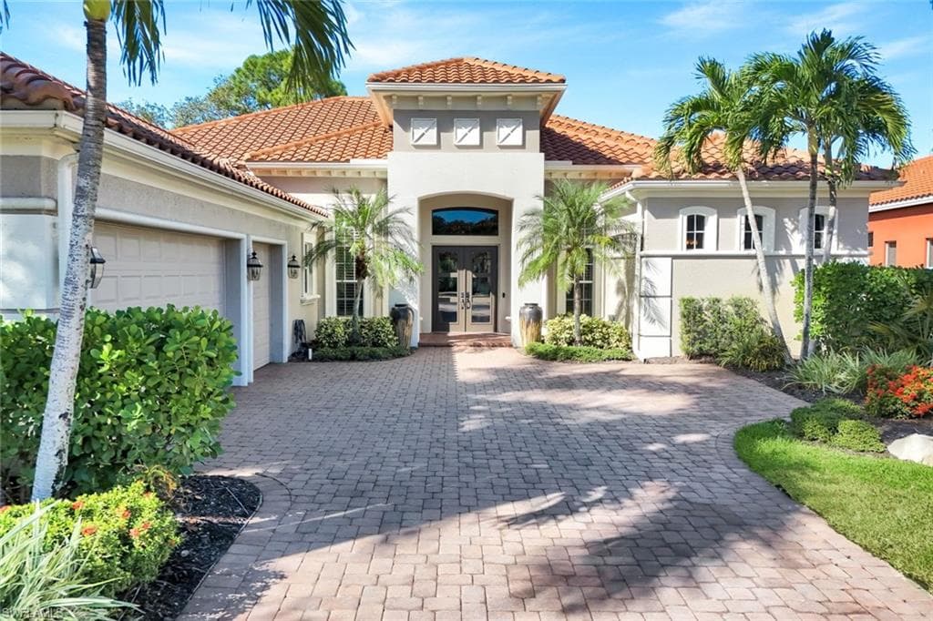 28585 Via D Arezzo Dr, Bonita Springs, FL 34135-1