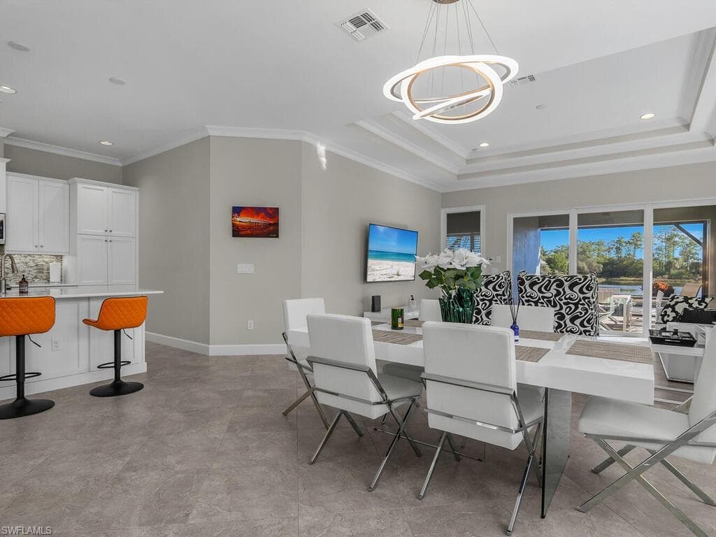 7113 Dominica Dr, Naples, FL 34113-9