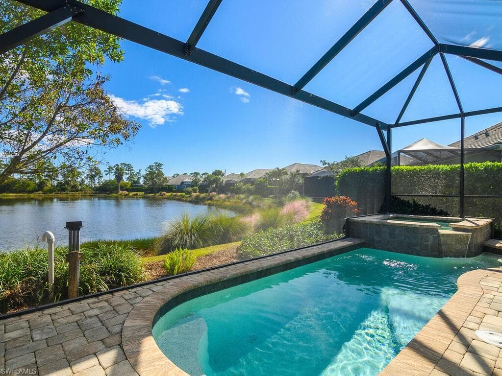 7113 Dominica Dr, Naples, FL 34113-37