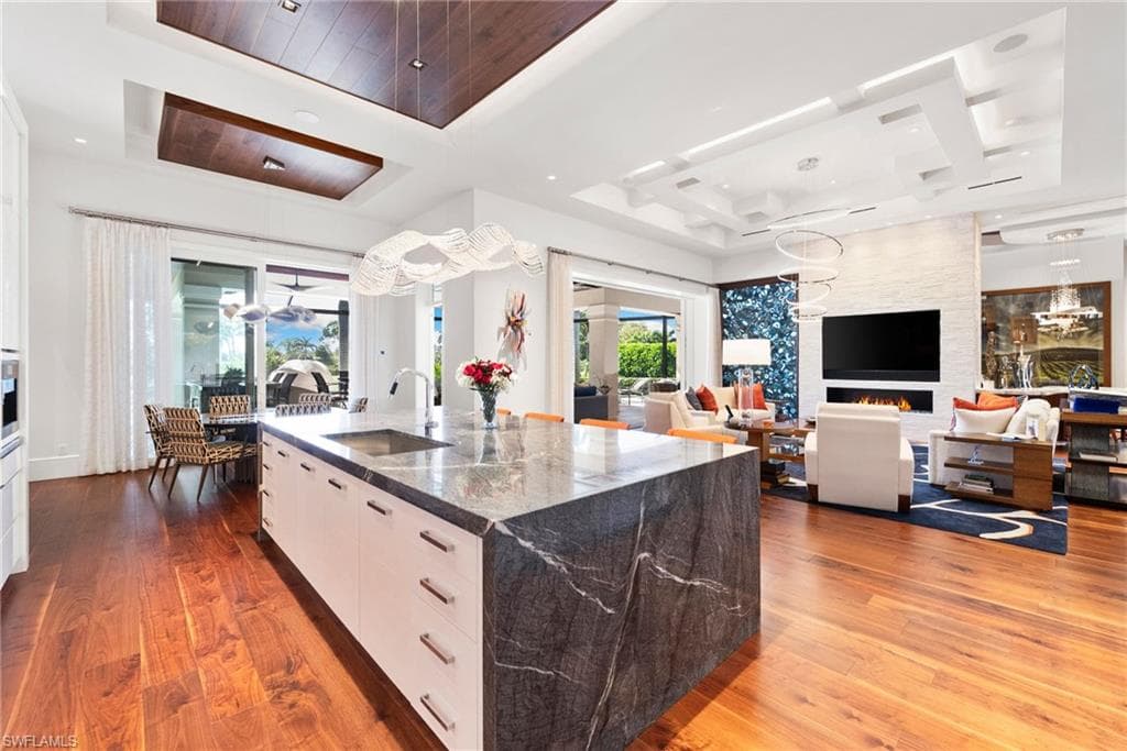 3851 Woodlake Dr, Bonita Springs, FL 34134-20