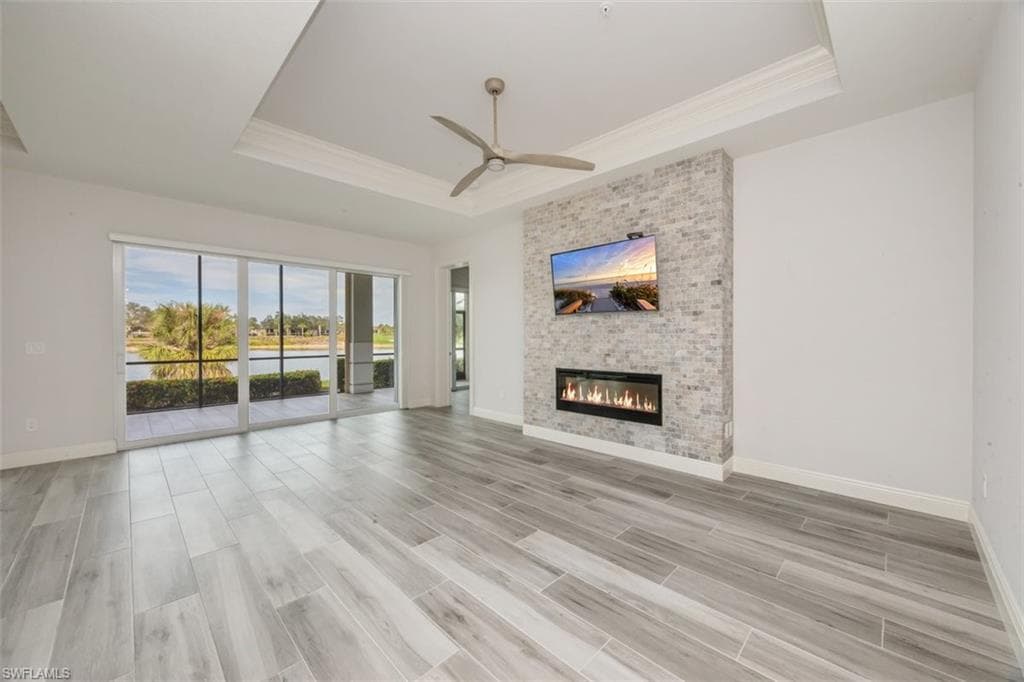 612 El Camino Real 101, Naples, FL 34119-5