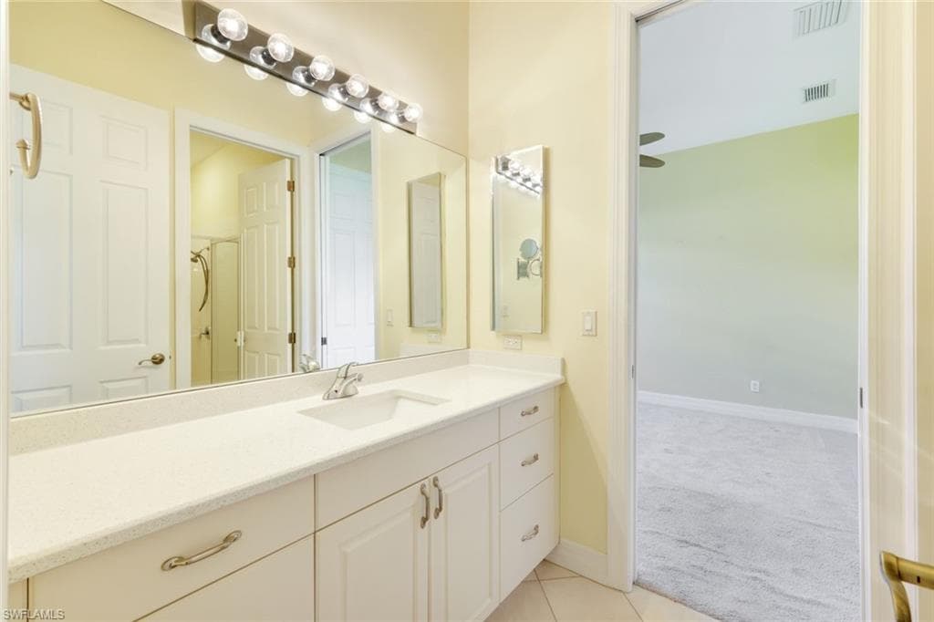 12910 Silverthorn Ct, Bonita Springs, FL 34135-18