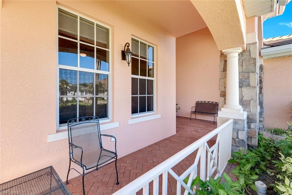 12910 Silverthorn Ct, Bonita Springs, FL 34135-2