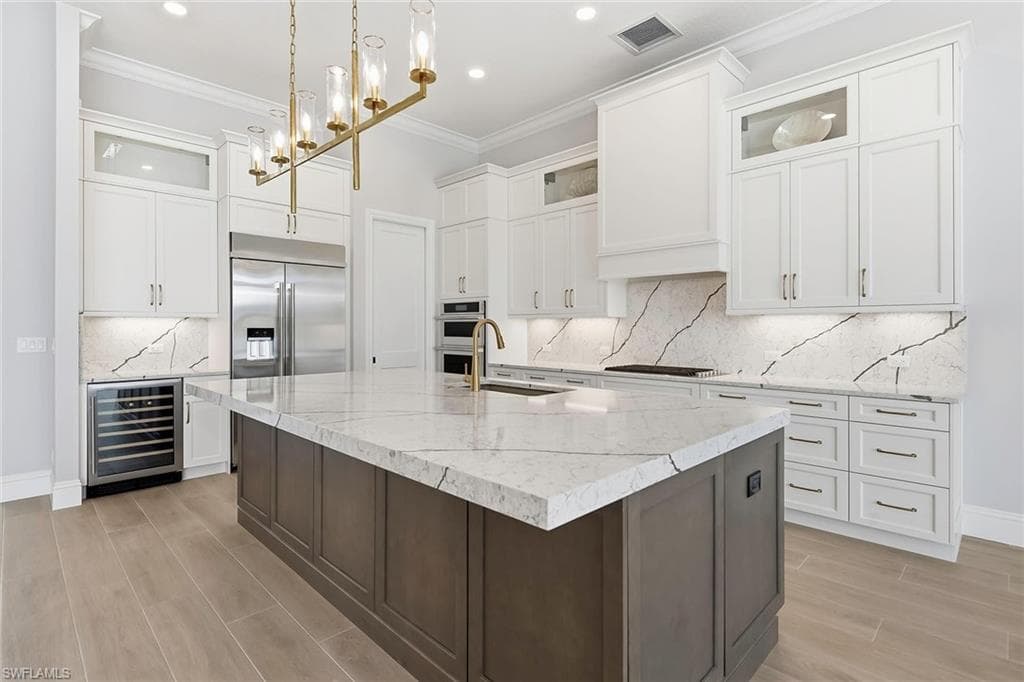 9570 Moonflower Ln, Naples, FL 34114-10