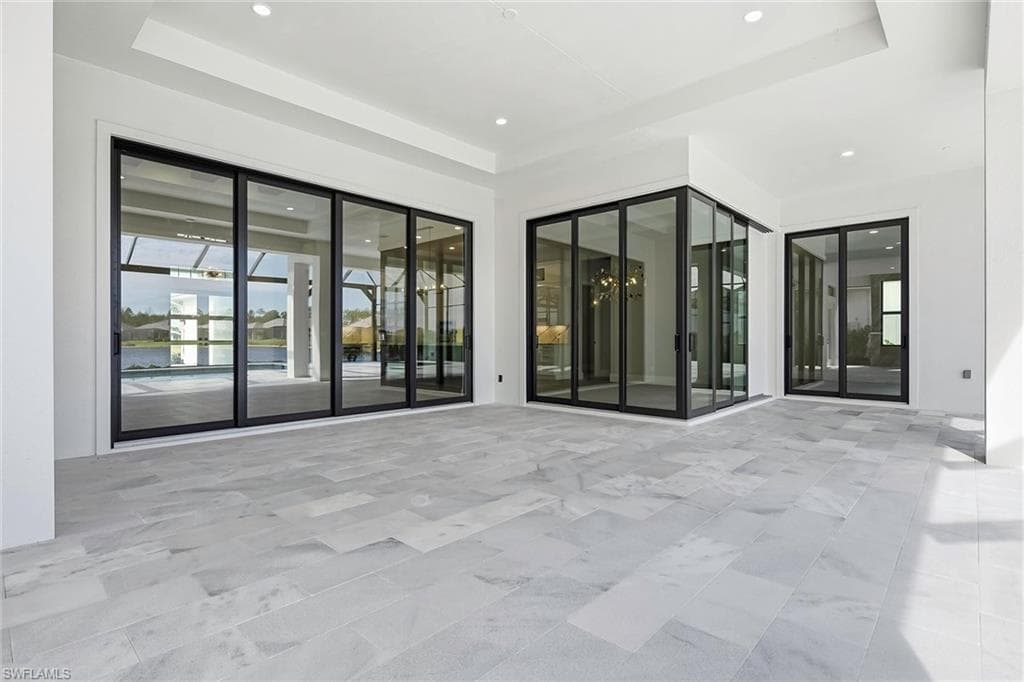 9570 Moonflower Ln, Naples, FL 34114-26